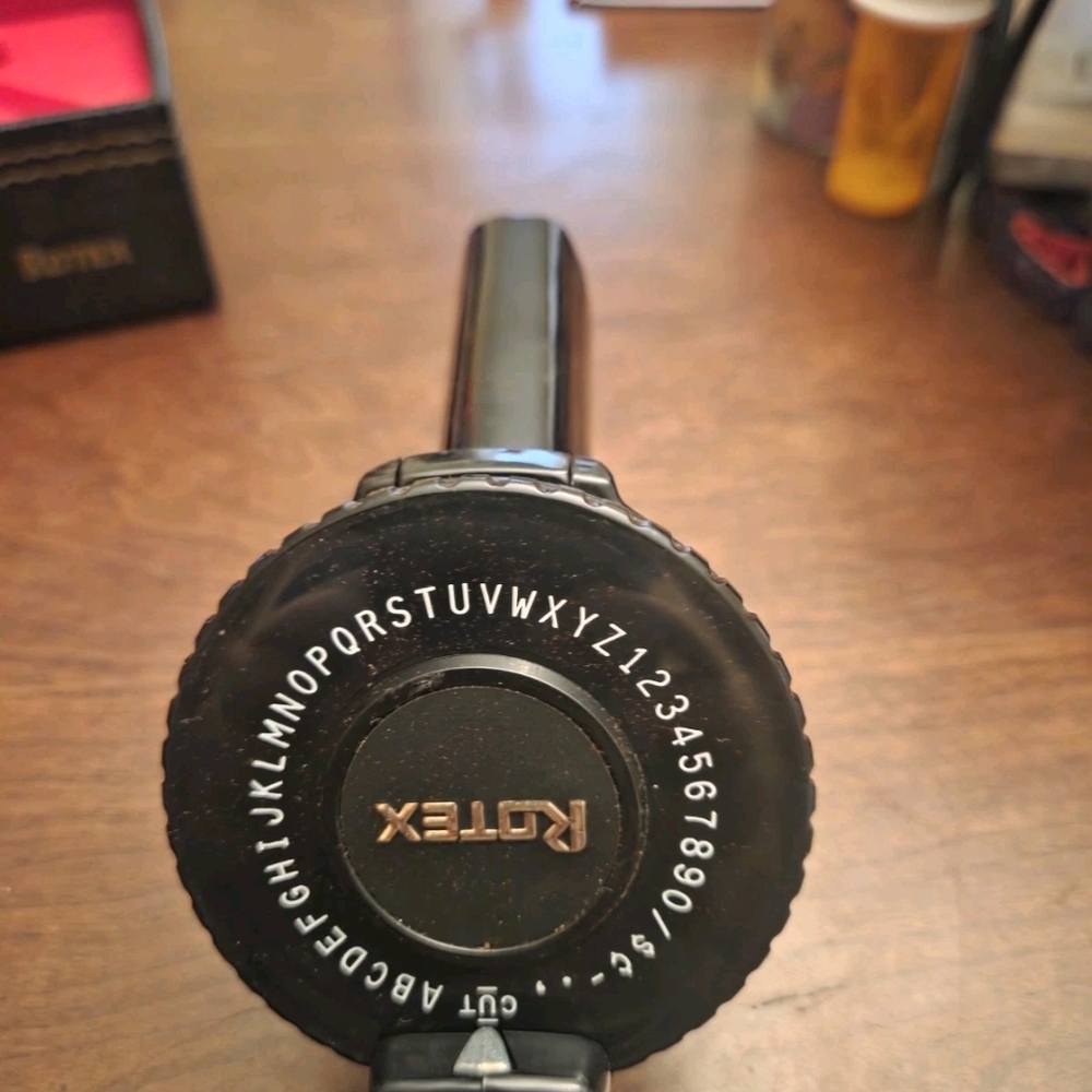 Black Label Maker Kit - Picture 7 of 8
